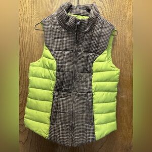 Ruff Hewn Women’s Brown Tweed Geeen Puffer Vest Size M Good Condition